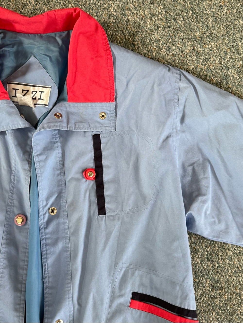 90s Vintage IZZI Light Blue Jacket with Coral Collar